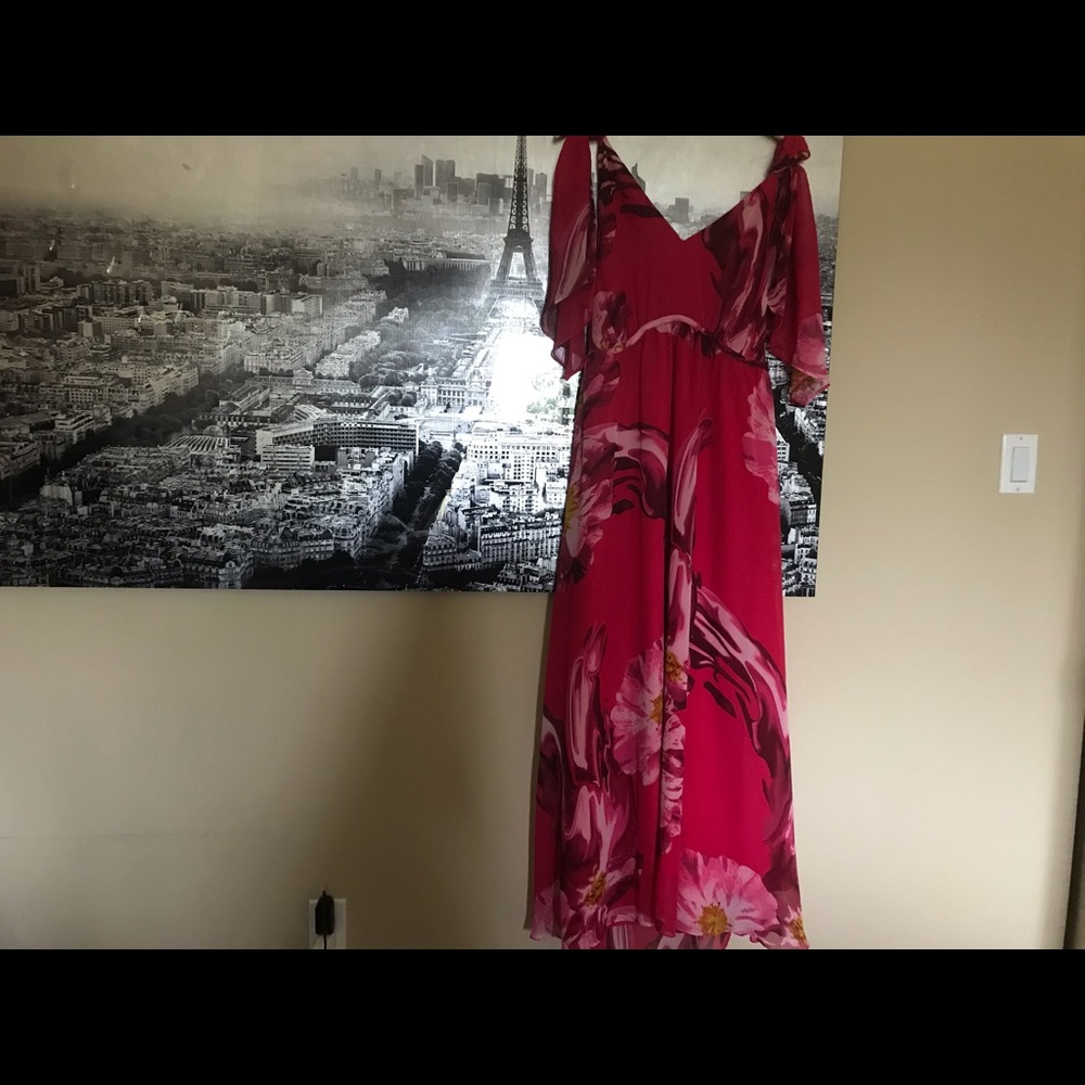 Gorgeous Dress by Jennifer Lopez